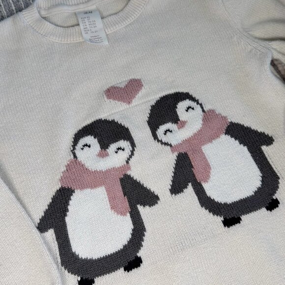 H&M Penguin Heart Sweater - Picture 2 of 3
